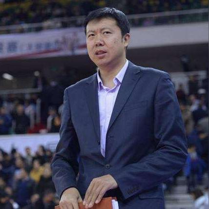 王治郅NBA生涯最强时刻，不仅仅是亚洲第一人的荣光